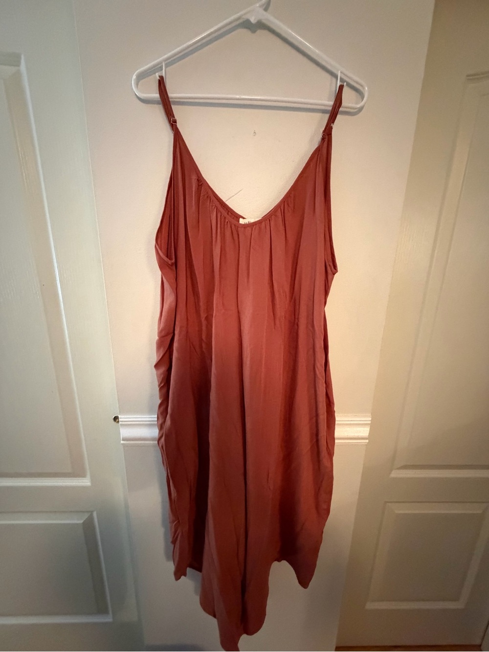 **NWOT Millibon Rust-Colored Lightweight Flowy Jumpsuit